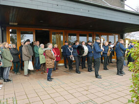 Allerseelen mit Segnung der Gräber auf dem Friedhof in Naumburg (© Karl-Franz Thiede)